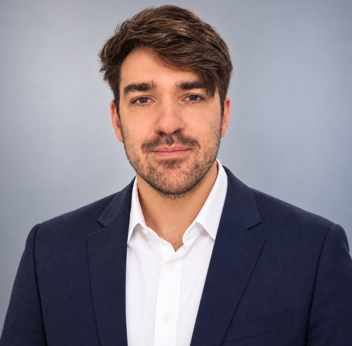 Aaron Selvi Inhaber Content Wave